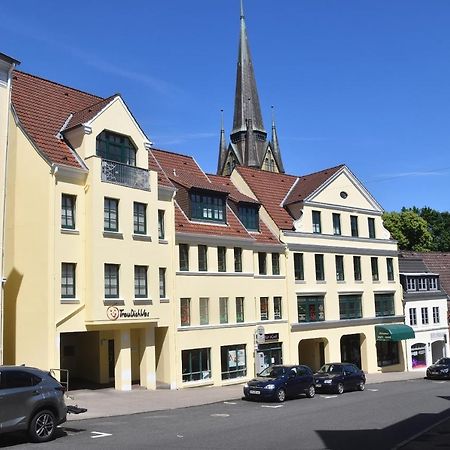 Fewo1846 - Atrium - Luxurioese Wohnung Mit 3 Schlafzimmern Und Balkon Im Stadtzentrum Фленсбург Екстериор снимка